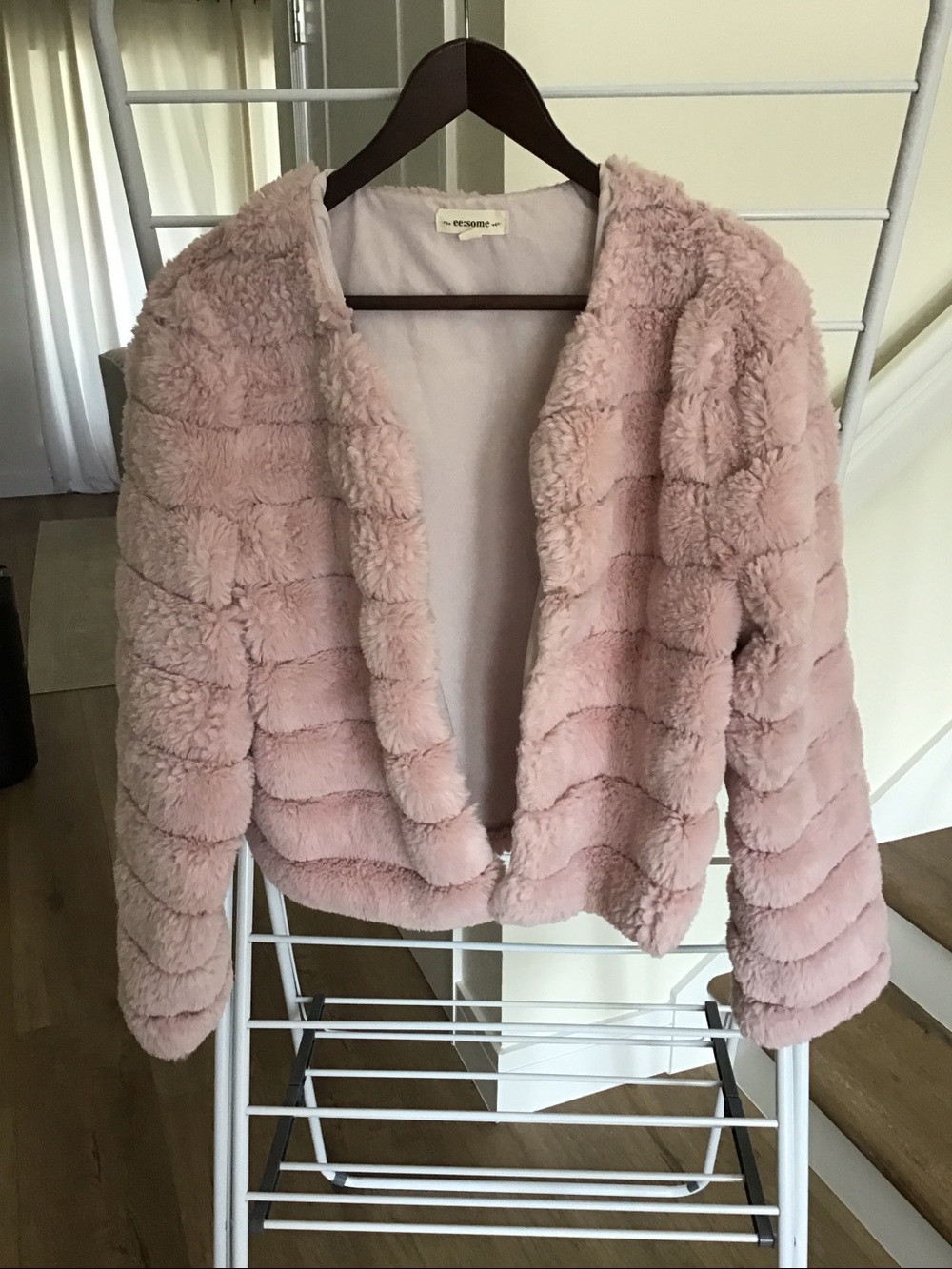 Faux fur jacket from Eesome dusty pink sz M